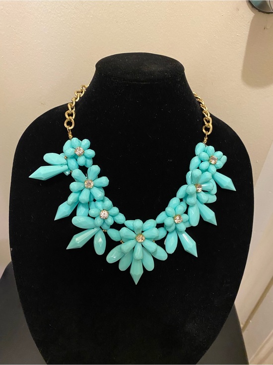 Jewelry - Turquoise Floral Statement Necklace - Women Jewelry